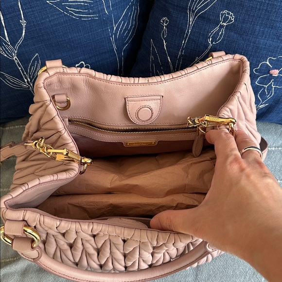 Brand new Miu Miu Matelasse leather bag with strap (Never used) - Picture 5 of 10